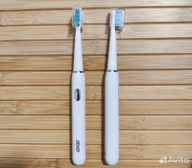 Электрическая зубная щетка 2шт