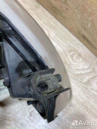 Фара передняя левая Opel Corsa C Арт. 142499