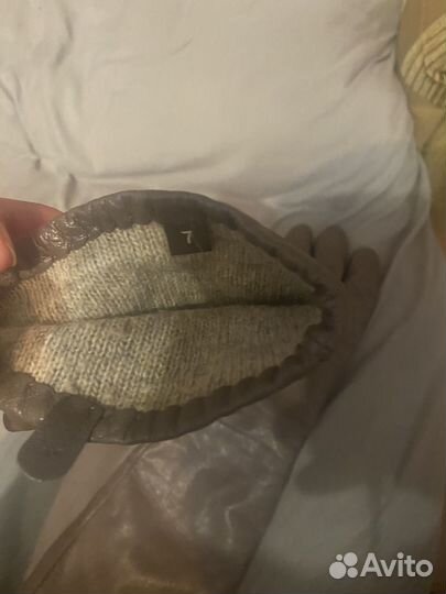 Перчатки женские Pitas