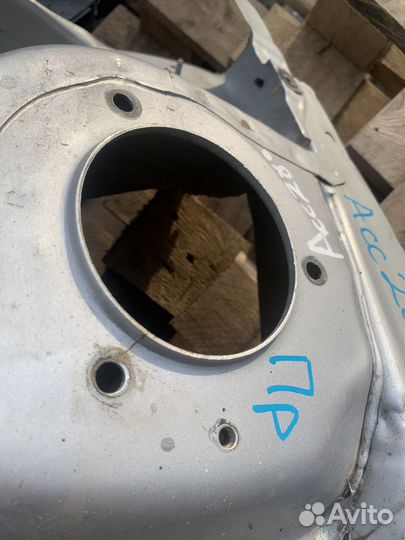 Hyundai accent Тагаз стакан правый кузовной