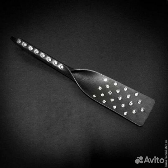 Из кожи разное браслет в подарок, шлепка, ударник