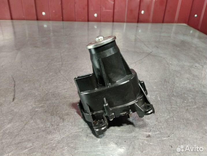 Сервопривод заслонок впускного коллектора Mercedes