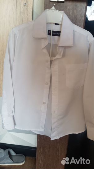 Костюм брюки, рубашка, жилетка, бабочка