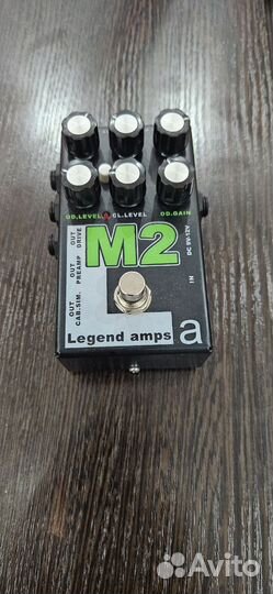 Гитарный предусилитель / педаль AMT M2
