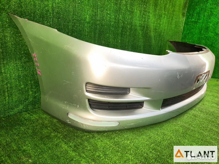 Бампер передний toyota ipsum