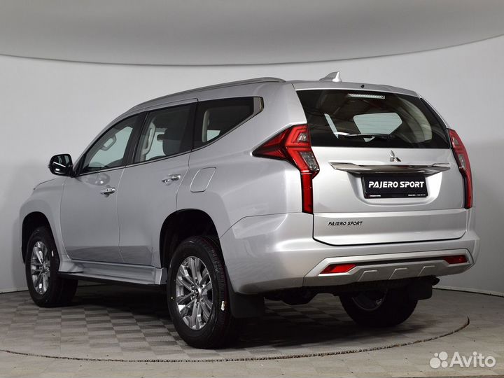 Mitsubishi Pajero Sport 2.4 AT, 2022