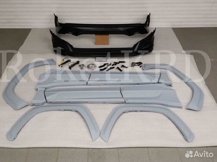 Обвес Toyota Rav 4 2019-20 г полный стиль TRD