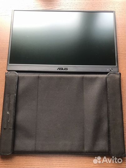 Монитор Asus