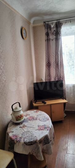 Комната 10 м² в 4-к., 2/5 эт.