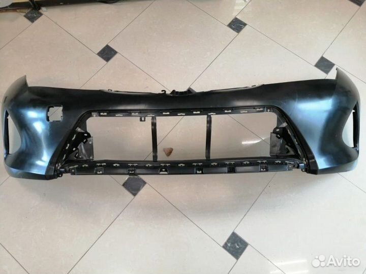 Бампер передний Toyota Auris 2012-2015