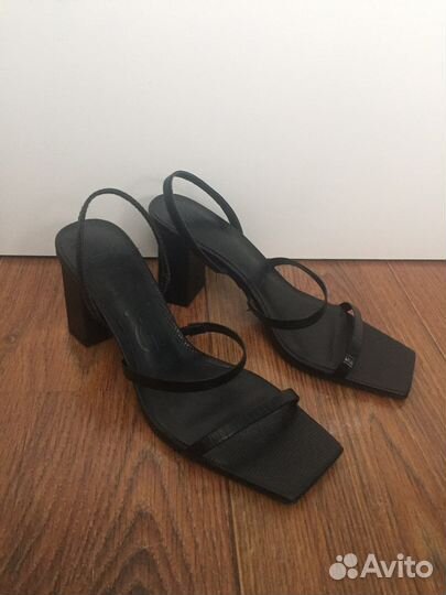 Босоножки Mango