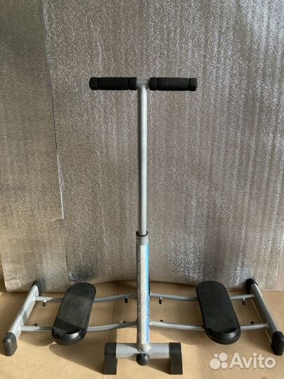 Тренажер бедер и ягодиц