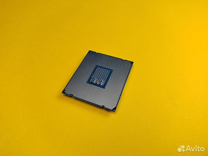 Intel xeon E5 2690V4 14 ядер 3500 мгц