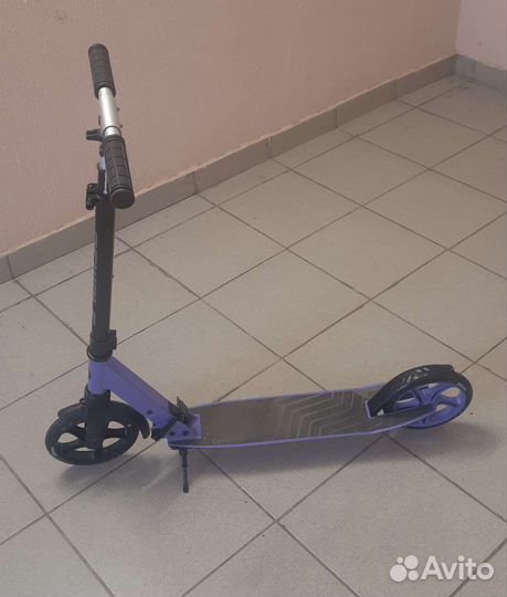 Самокат DeWolf 200