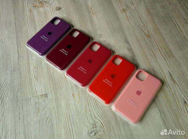 На iPhone 11 чехол silicone case