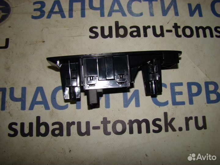 Кнопка стеклоподъемника RR XV GT2 2018 (Кузовное ж