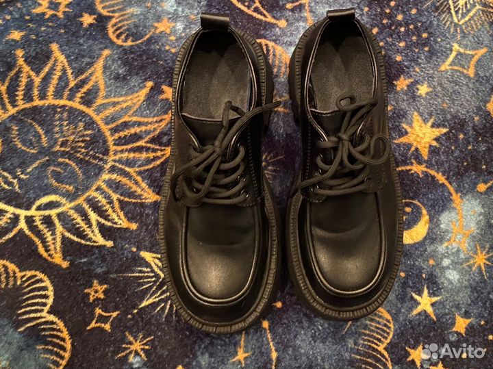 Ботинки женские 38