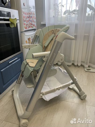 Стульчик для кормления carrello