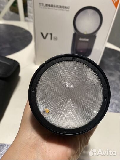 Вспышка godox v1 nikon