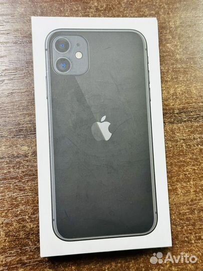 iPhone 11, 64 ГБ
