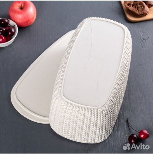 Хлебница с разделочной доской новая