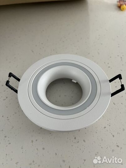 Светильник потолочный встраиваемый
