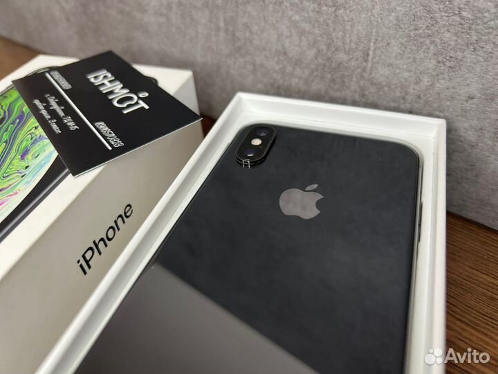 iPhone Xs, 64 ГБ