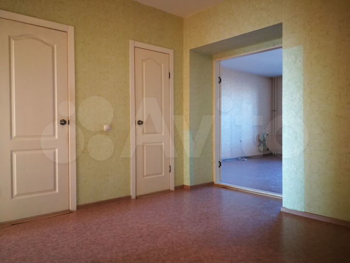 2-к. квартира, 77 м², 13/15 эт.