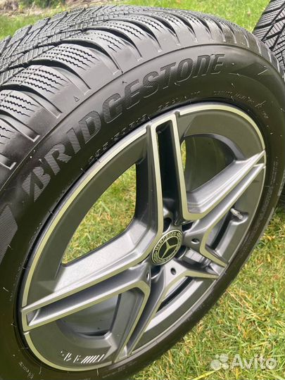 Оригинальный комплект Mercedes-benz AMG R19 235/50