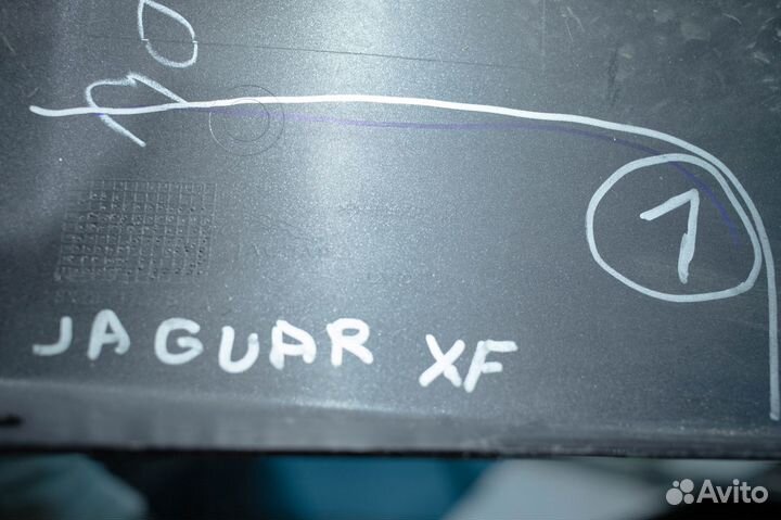 1 Бампер задний Jaguar Ягуар XF