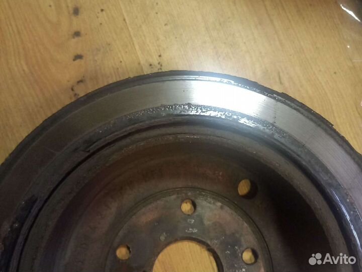 Задний тормозной диск Субару Трибека 3.6