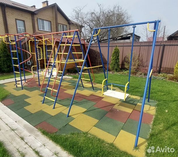 Детский спортивный комплекс уличный