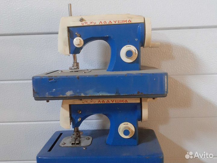 Швейная машина игрушка