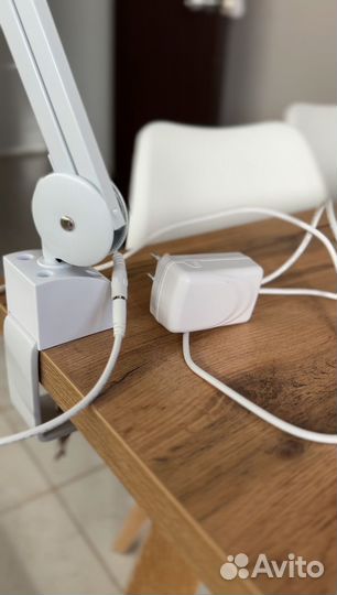 Бестеневая лампа