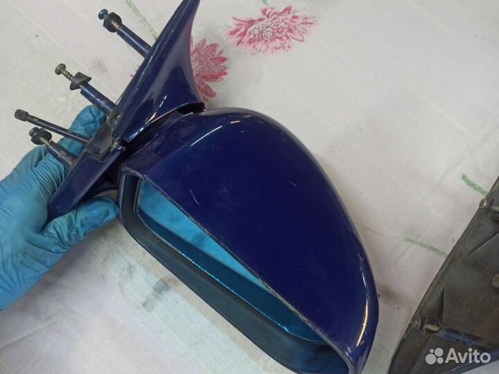 Зеркало заднего вида