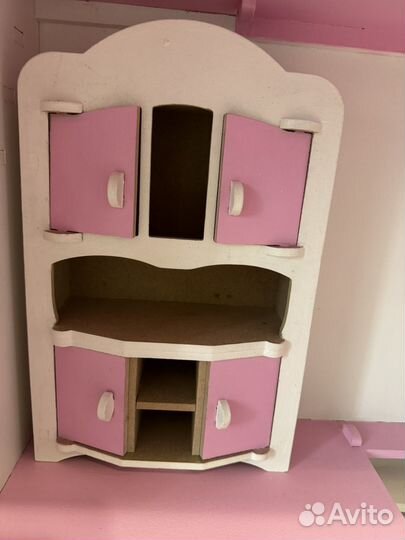 Большой кукольный домик