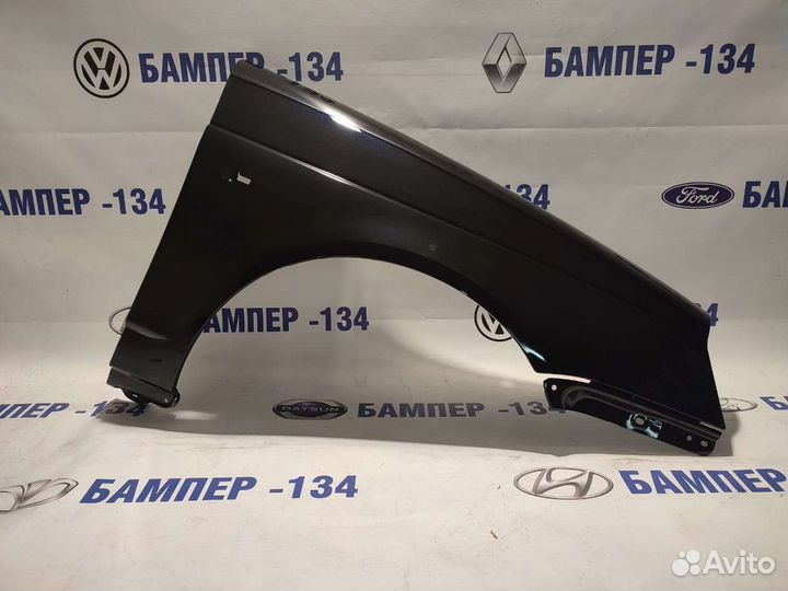 Крыло переднее правое LADA priora Космос -665