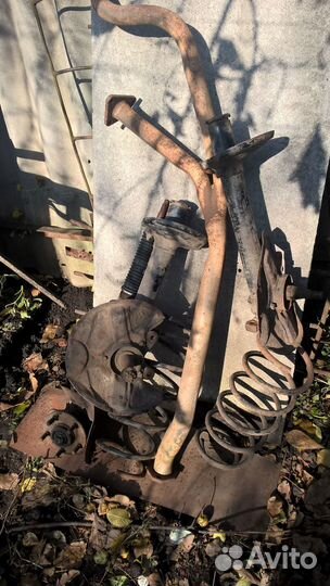 Стойки volvo 240