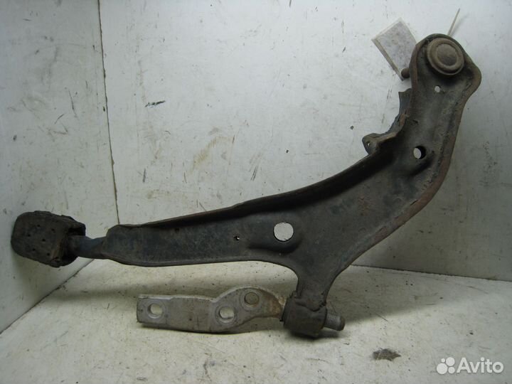 Рычаг передний нижний Прав. Ниссан Максима 1997г