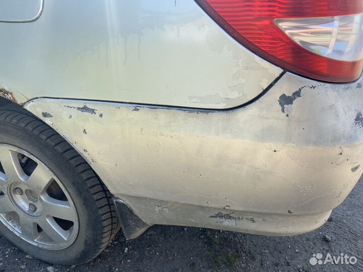 Задний бампер byd f3