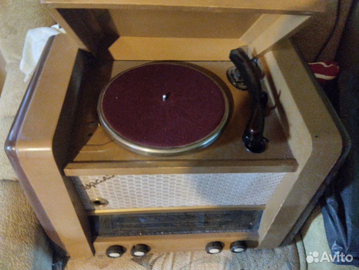 Радиола урал