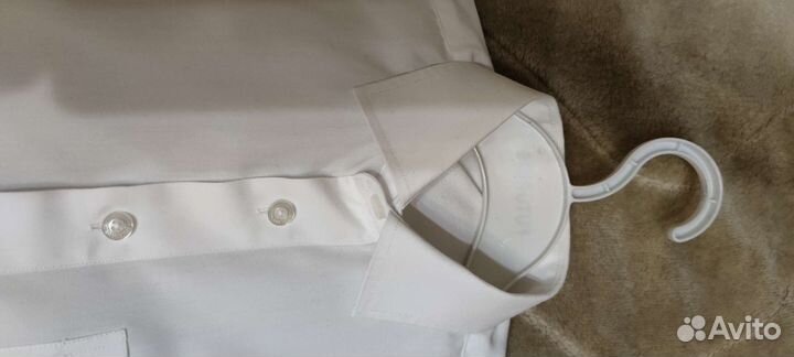 Рубашка белая