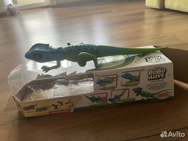 Ящерица Robo Alive