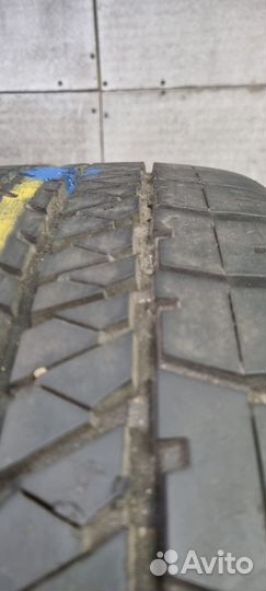 Bridgestone Dueler H/T 684 275/50 R22