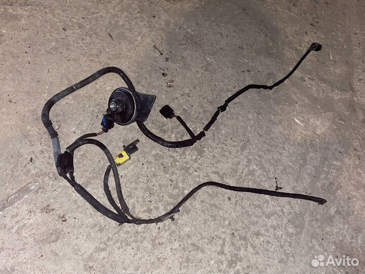 Клаксон (сигнал клаксона) Audi a4 b8 2007-2012