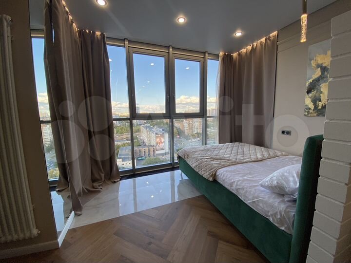 Квартира-студия, 32 м², 19/25 эт.