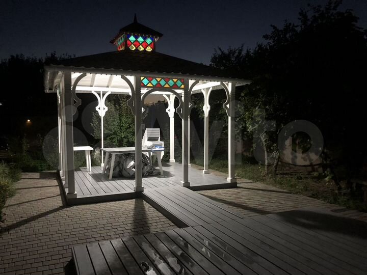 Дом 240 м² на участке 18 сот.