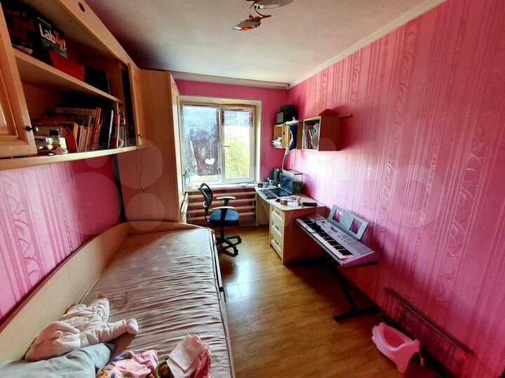 2-к. квартира, 45 м², 4/9 эт.