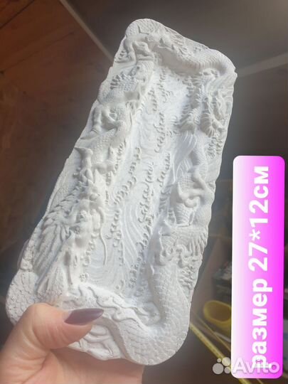 Гипсовое панно барельеф