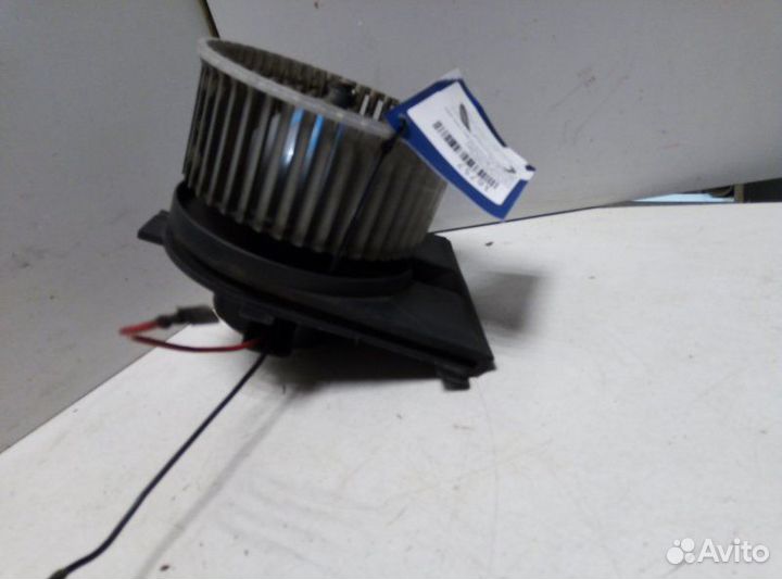 Моторчик отопителя Audi A4 B5 1994-2001